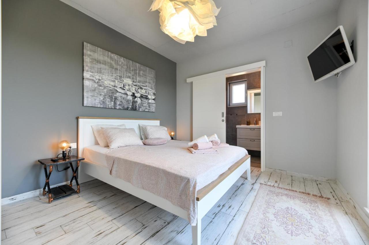 Villa Padelin Sukošan Exteriör bild