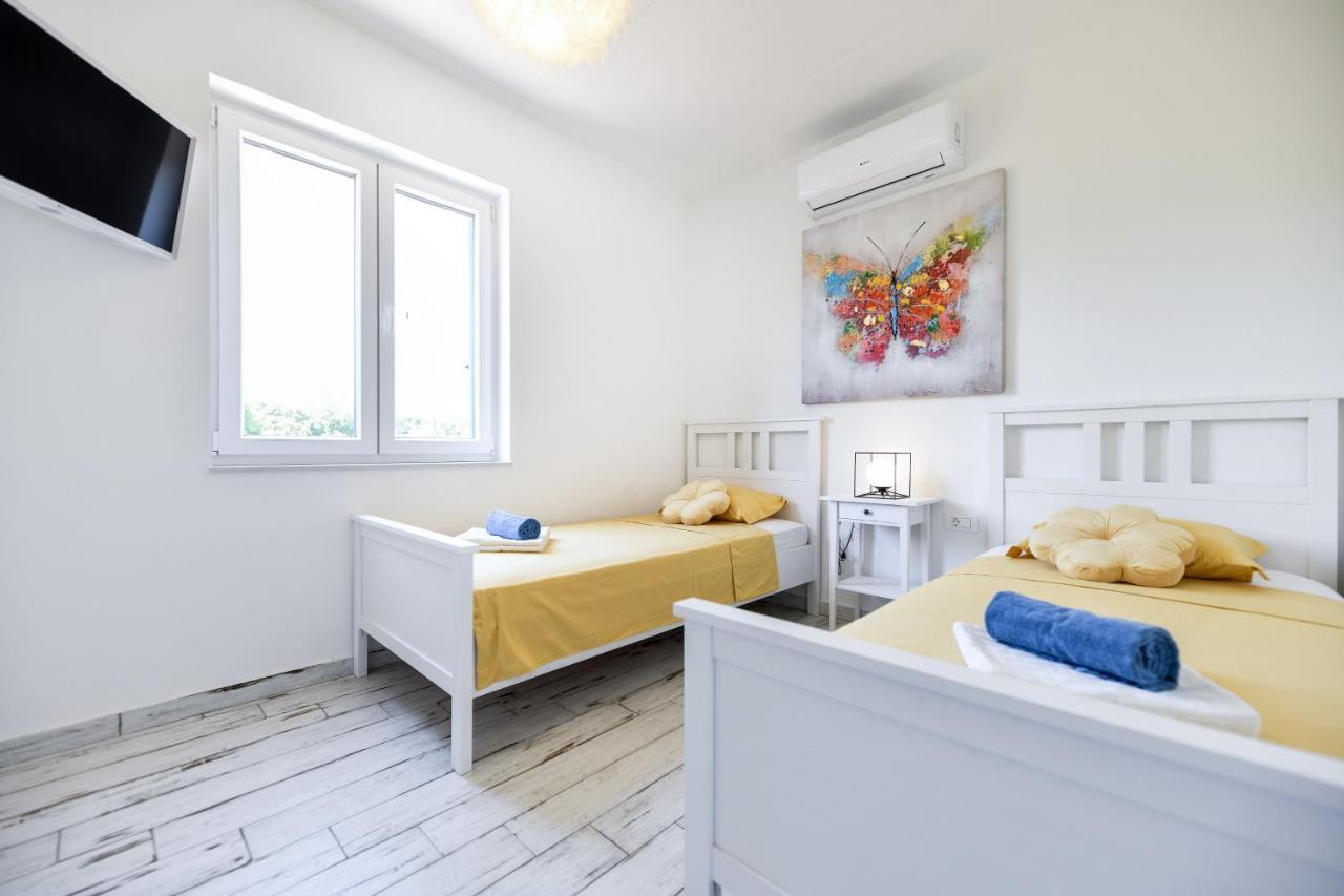 Villa Padelin Sukošan Exteriör bild